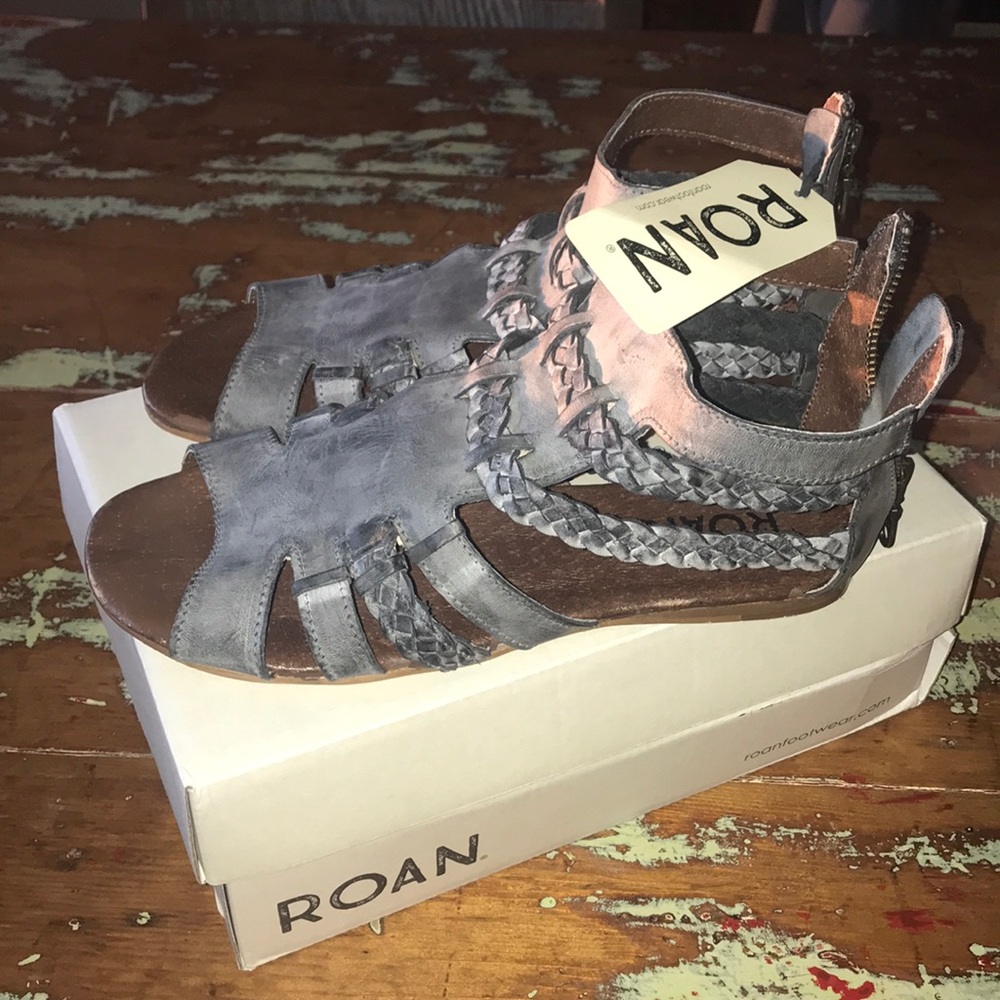 ROAN Sandals